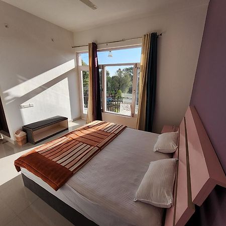 Auberge de jeunesse Destination Bir Extérieur photo